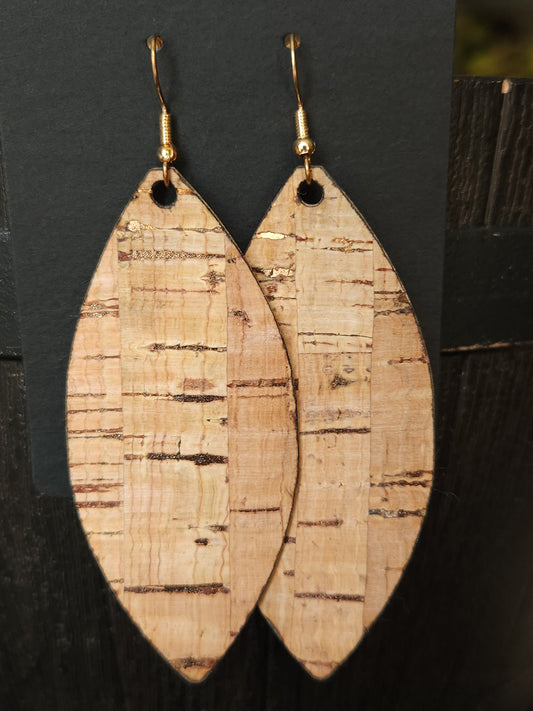 Double Point Earrings - Cork