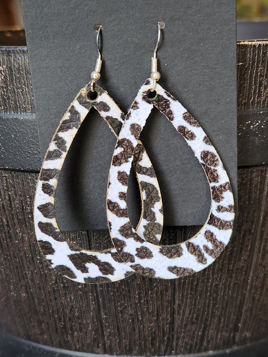 Hollow Teardrop Earrings - Black and White Cheetah