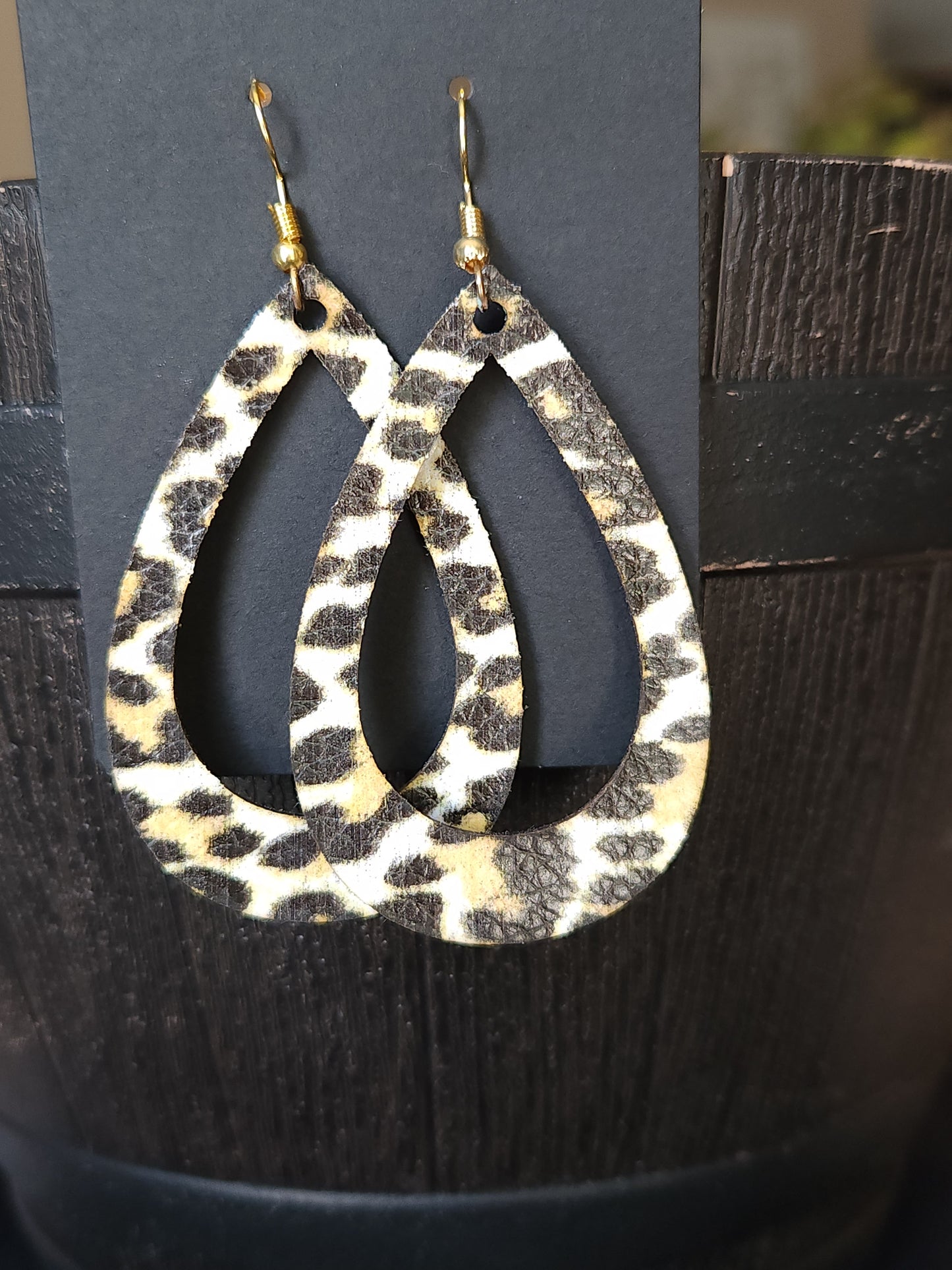 Hollow Teardrop Earrings - Cheetah