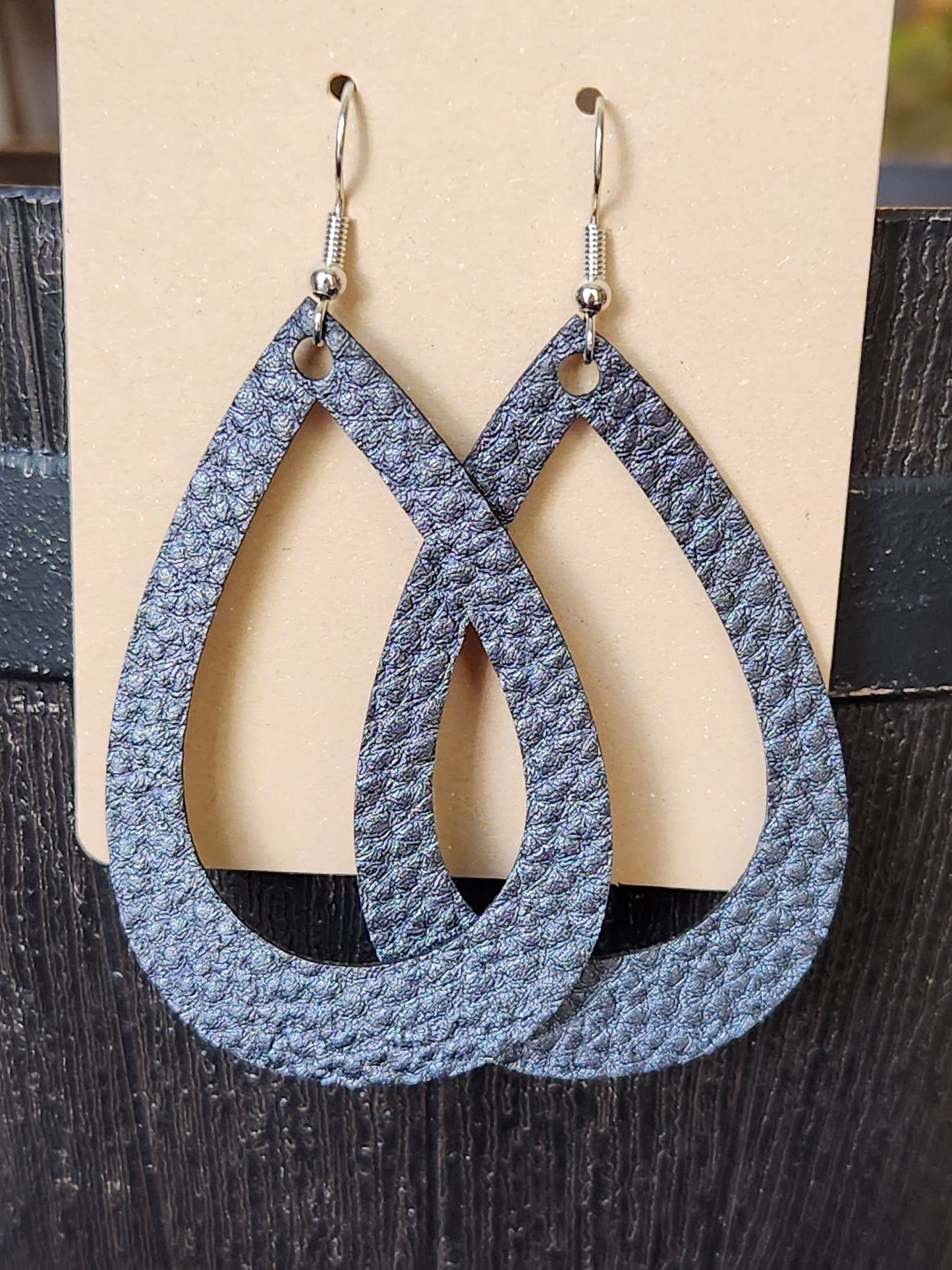 Hollow Teardrop Earrings - Dark Gray